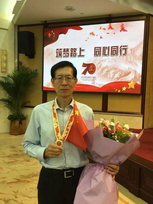 高向东照片,镜头下的光影故事